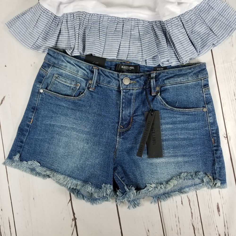 Boutique 5 pocket Denim shorts frayed hem S M L